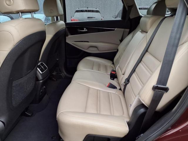 used 2019 Kia Sorento car, priced at $16,900