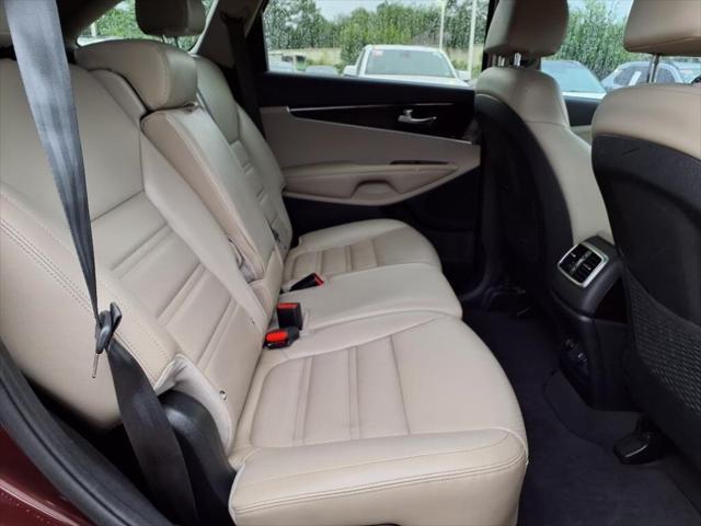 used 2019 Kia Sorento car, priced at $16,900