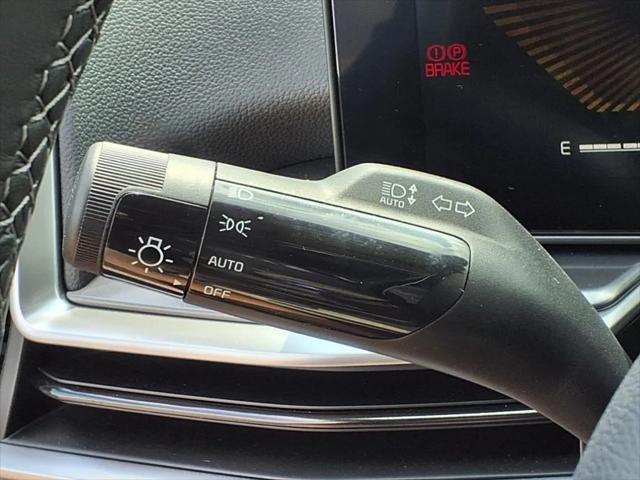 used 2025 Kia Sorento car, priced at $37,800