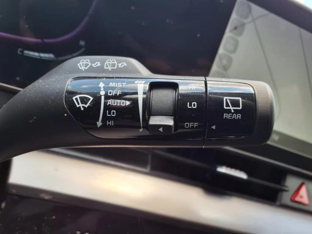 used 2025 Kia Sportage car, priced at $29,900
