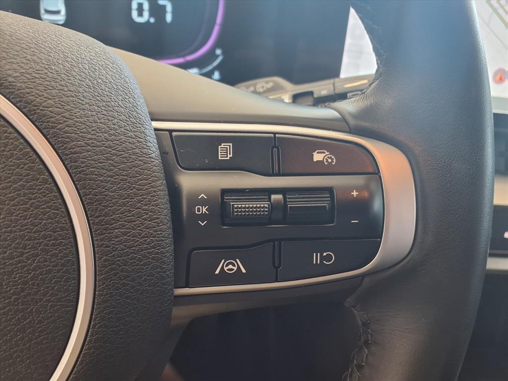 used 2025 Kia Sportage car, priced at $28,700