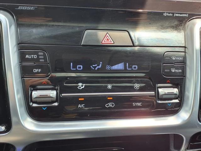 used 2023 Kia Sorento car, priced at $33,900