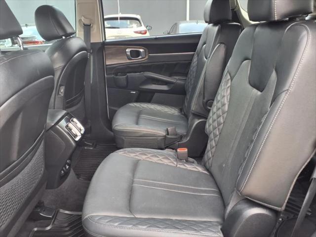 used 2023 Kia Sorento car, priced at $33,900