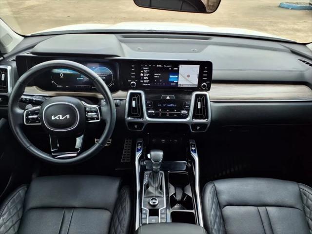 used 2023 Kia Sorento car, priced at $33,900