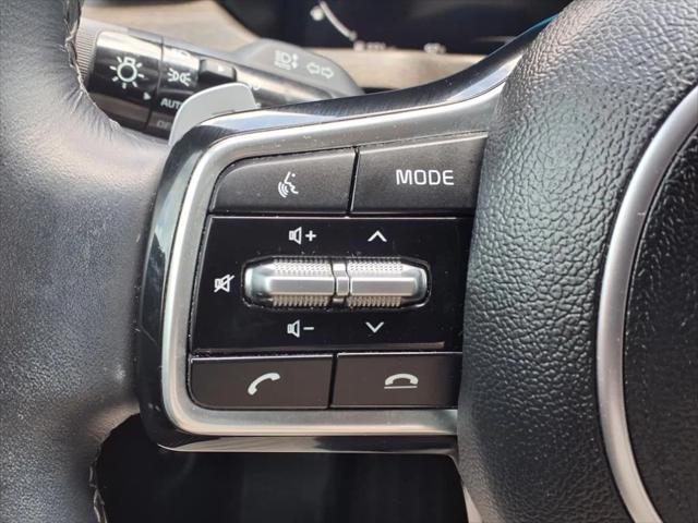 used 2023 Kia Sorento car, priced at $33,900