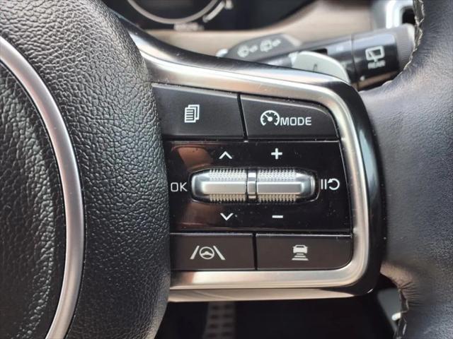used 2023 Kia Sorento car, priced at $33,900