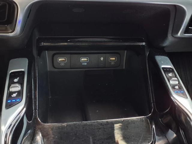 used 2023 Kia Sorento car, priced at $33,900