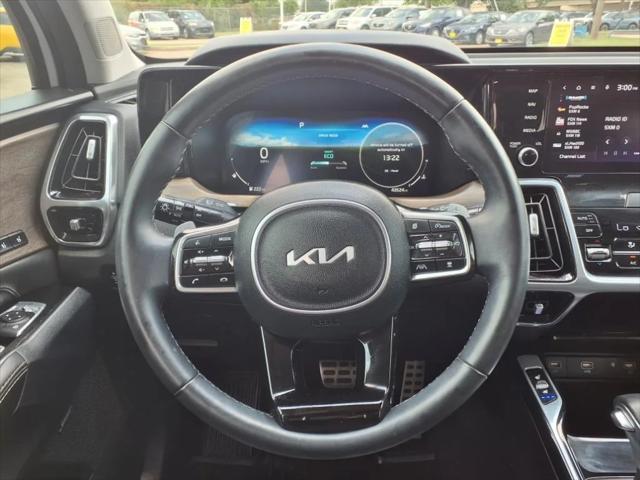 used 2023 Kia Sorento car, priced at $33,900