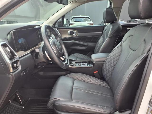 used 2023 Kia Sorento car, priced at $33,900
