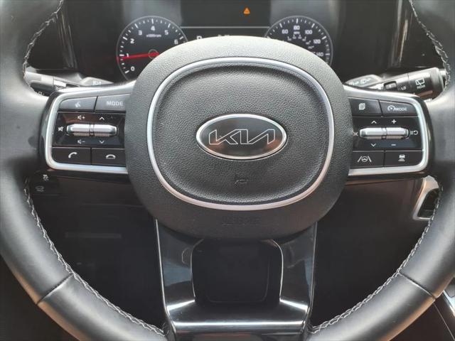 used 2021 Kia Sorento car, priced at $27,600