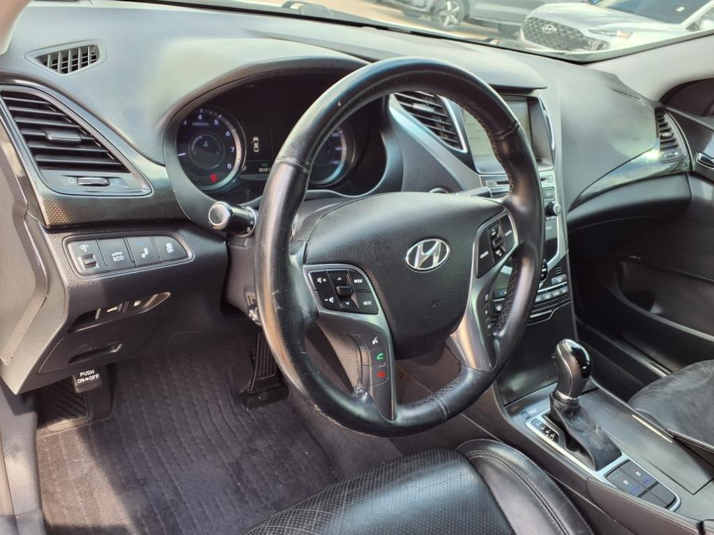 used 2017 Hyundai Azera car, priced at $13,700