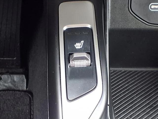 used 2024 Kia Sorento car, priced at $32,900