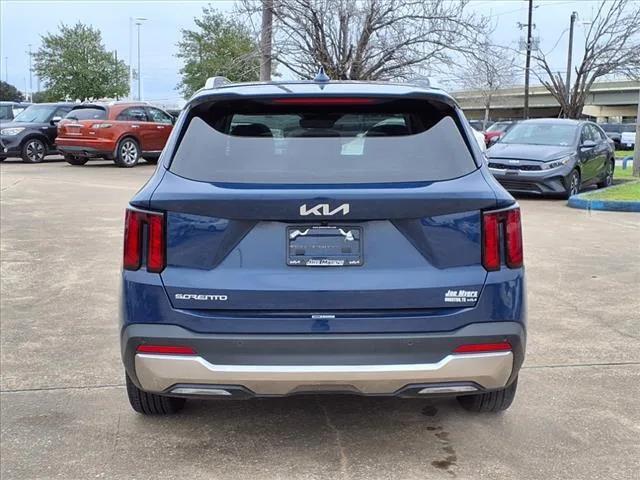 used 2024 Kia Sorento car, priced at $32,900