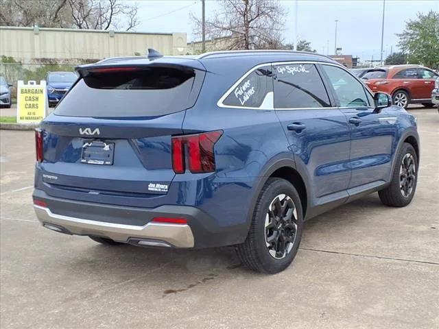 used 2024 Kia Sorento car, priced at $32,900
