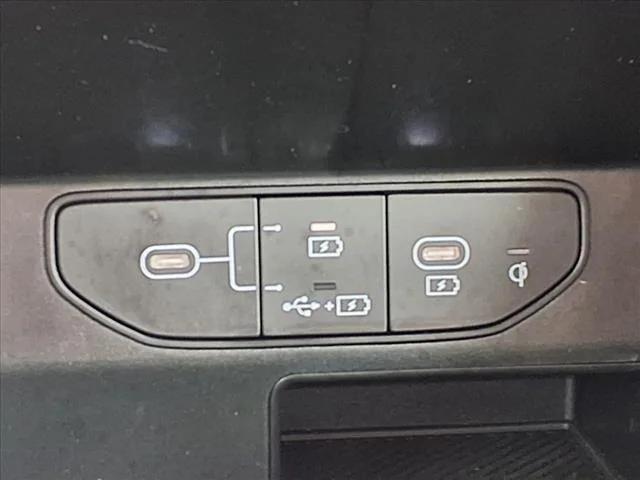 used 2024 Kia Sorento car, priced at $32,900