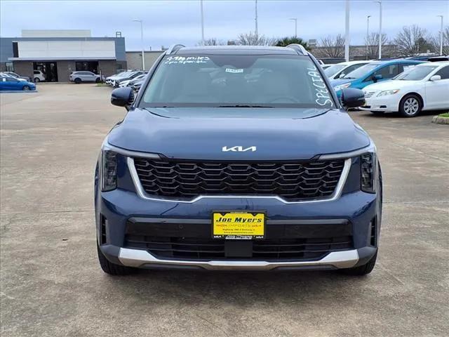 used 2024 Kia Sorento car, priced at $32,900