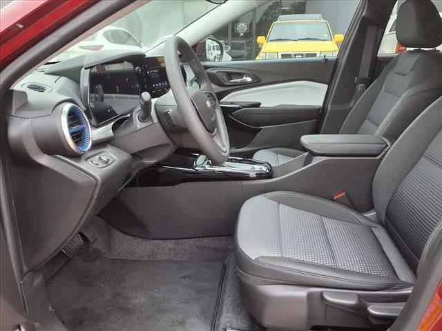 used 2024 Chevrolet Trax car, priced at $24,899