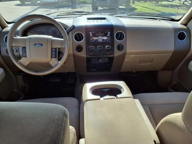 used 2006 Ford F-150 car, priced at $7,500