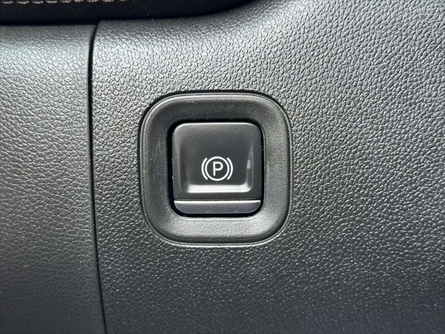 used 2021 Chevrolet Silverado 1500 car, priced at $39,043
