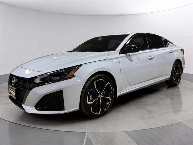 used 2023 Nissan Altima car, priced at $26,139