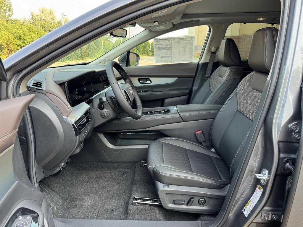 new 2025 Nissan Murano car, priced at $49,677