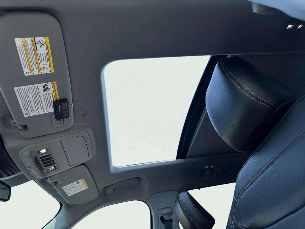 used 2022 Ford Explorer car, priced at $28,971