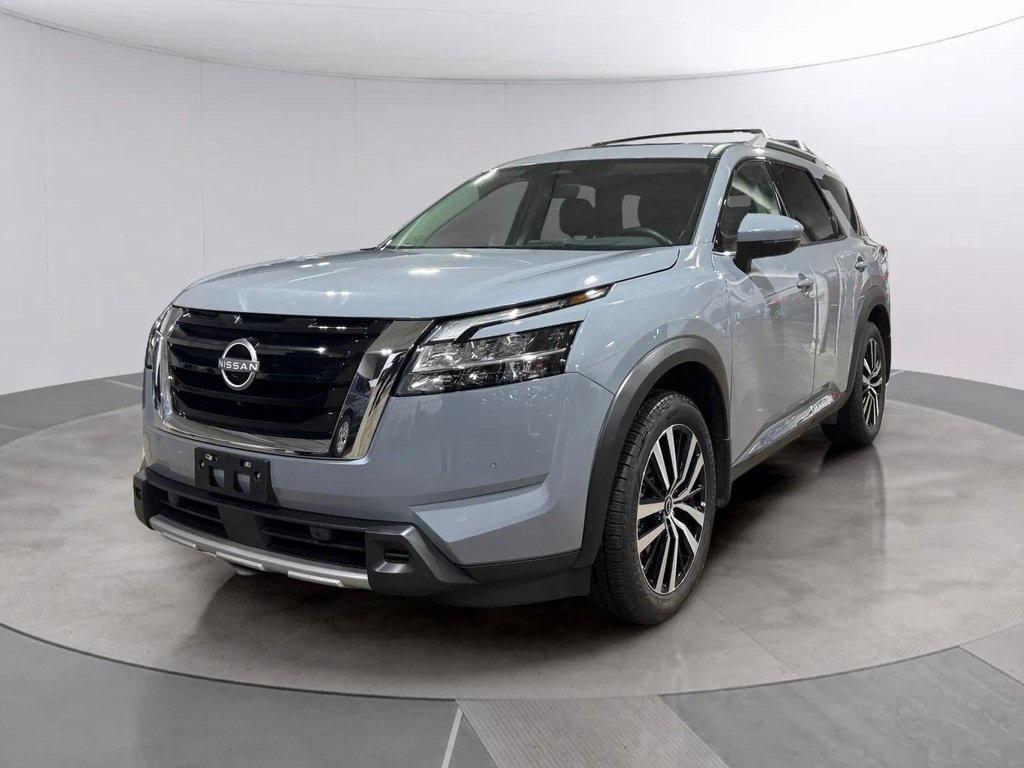 used 2024 Nissan Pathfinder car, priced at $39,997