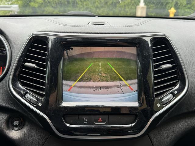 used 2019 Jeep Cherokee car, priced at $19,997