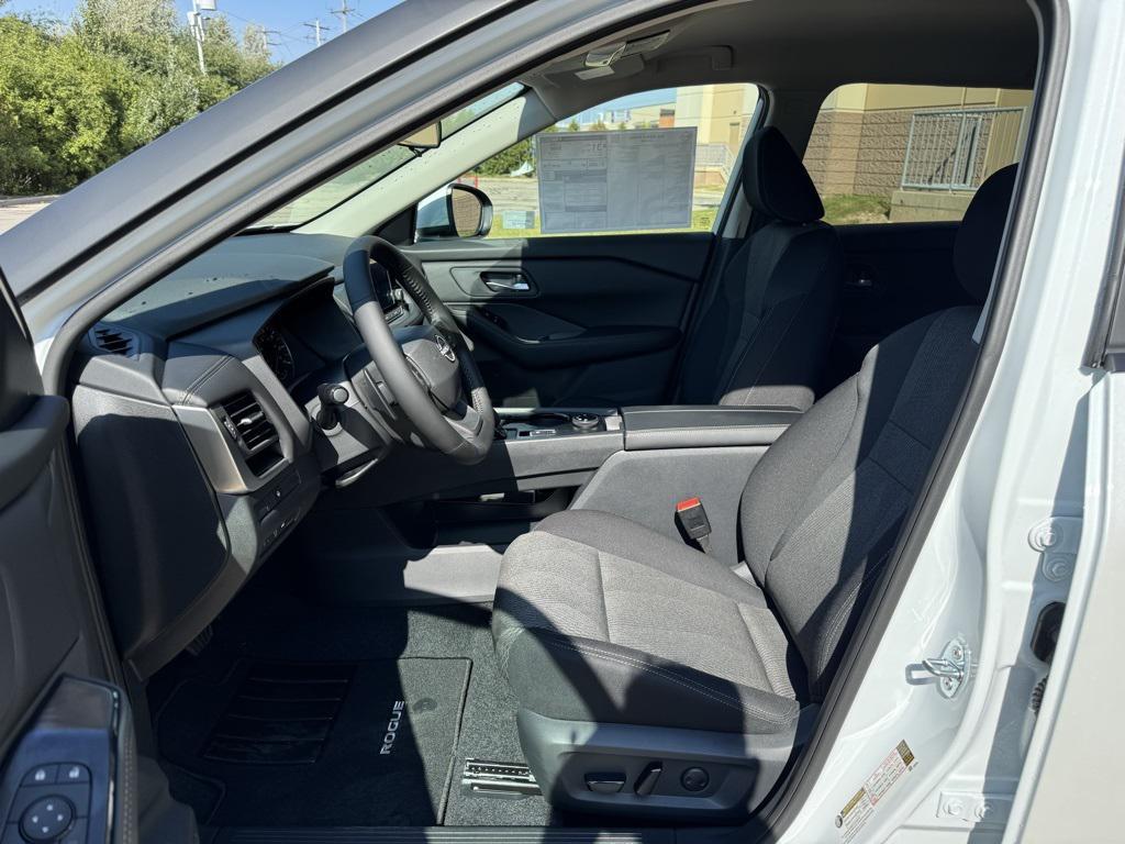 new 2026 Nissan Rogue car, priced at $31,301