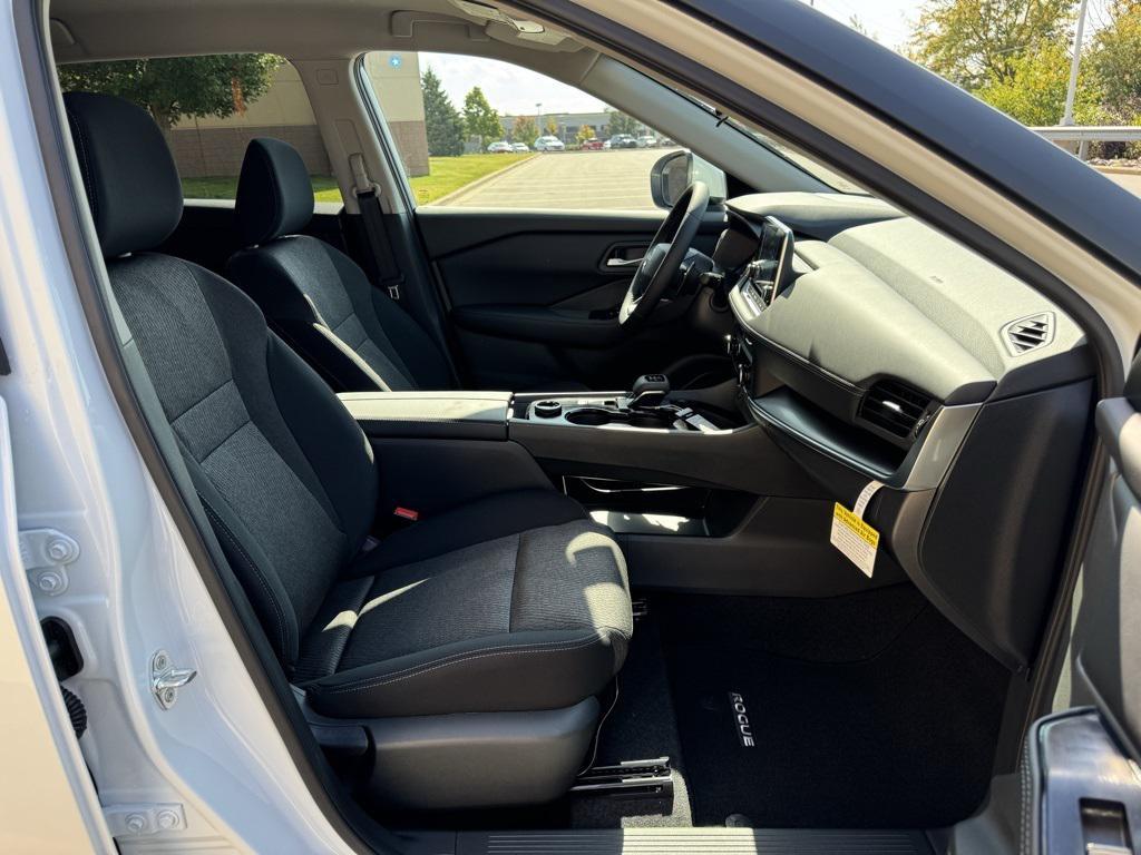 new 2026 Nissan Rogue car, priced at $31,301