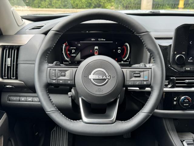 new 2025 Nissan Pathfinder car, priced at $51,153