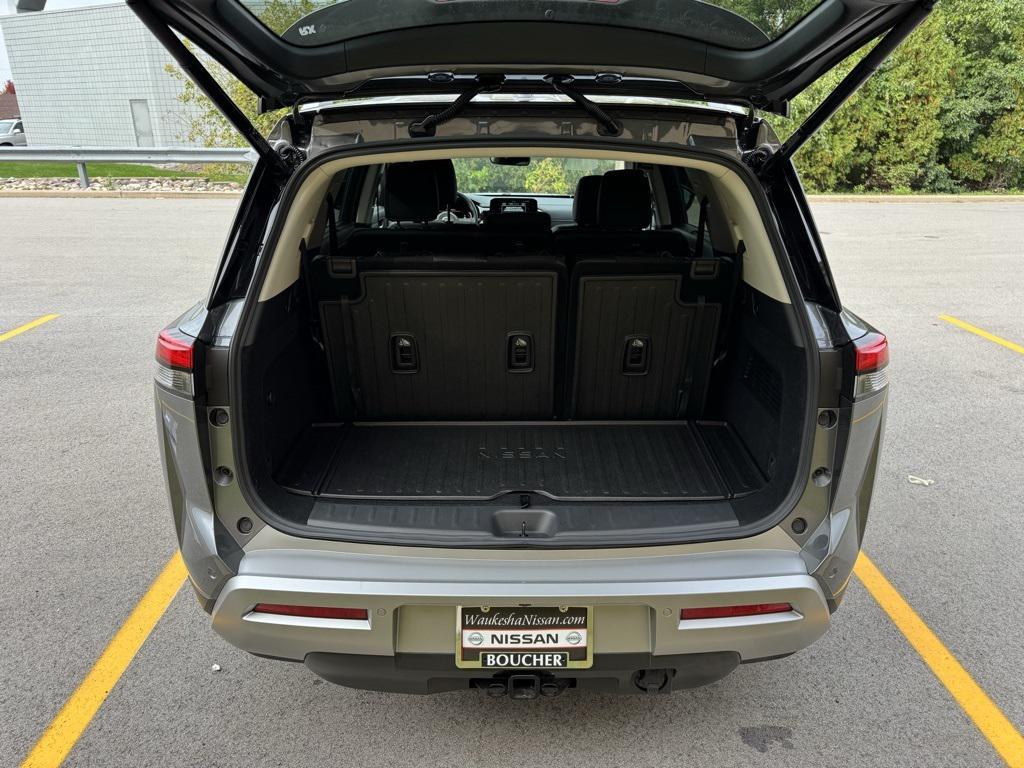 new 2025 Nissan Pathfinder car, priced at $49,495