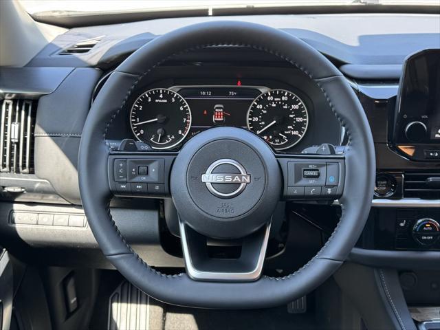 new 2025 Nissan Pathfinder car, priced at $44,664
