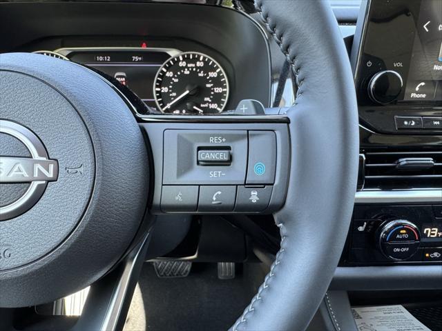 new 2025 Nissan Pathfinder car, priced at $44,664
