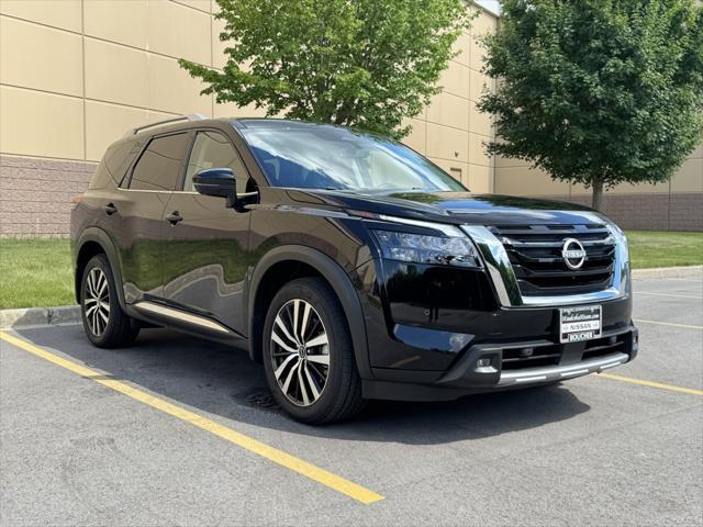 new 2025 Nissan Pathfinder car, priced at $48,981