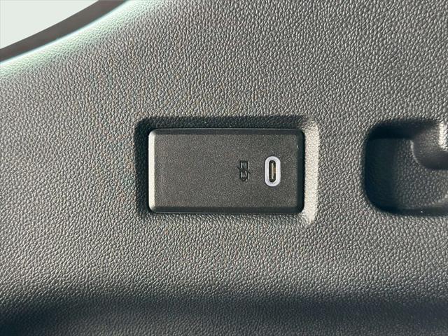 used 2023 Chevrolet Suburban car, priced at $44,434