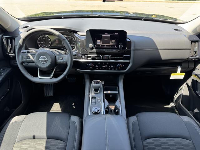 new 2025 Nissan Pathfinder car, priced at $41,586