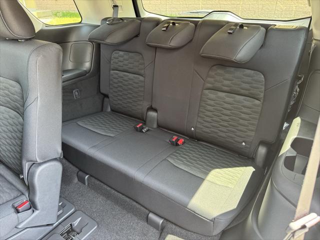 new 2025 Nissan Pathfinder car, priced at $41,586