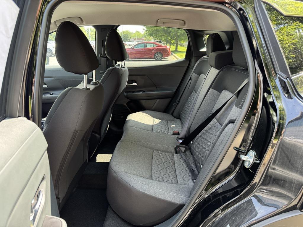 new 2025 Nissan Kicks car, priced at $26,168