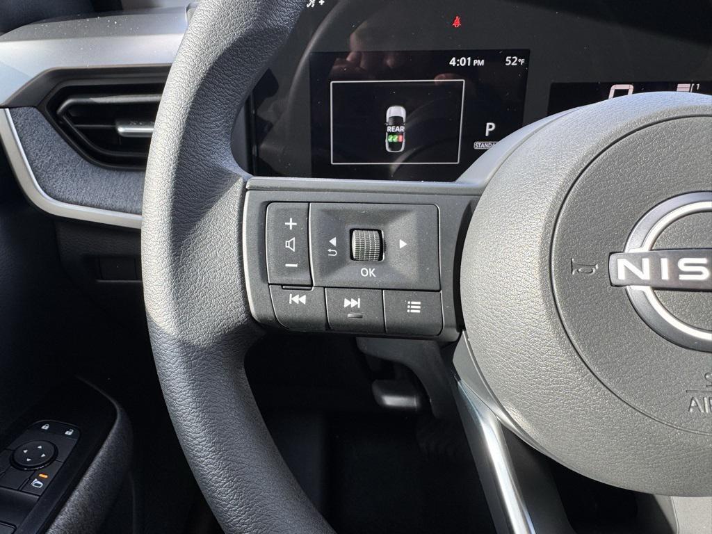 new 2025 Nissan Kicks car, priced at $26,168