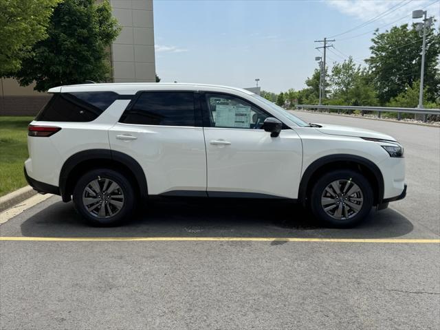 new 2025 Nissan Pathfinder car, priced at $38,428