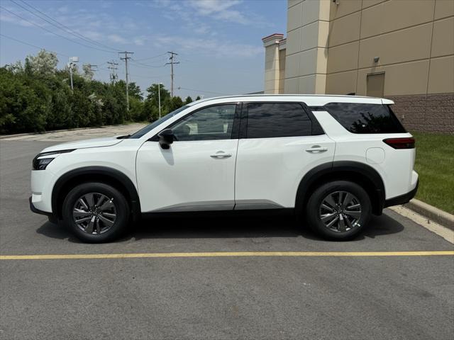 new 2025 Nissan Pathfinder car, priced at $38,428