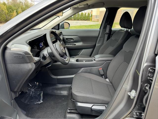 new 2025 Nissan Kicks car, priced at $24,740