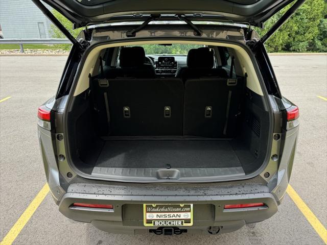 new 2025 Nissan Pathfinder car, priced at $43,572