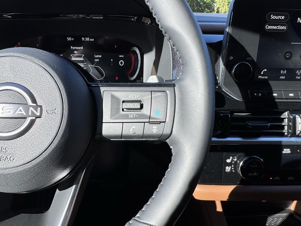 new 2025 Nissan Pathfinder car, priced at $46,051