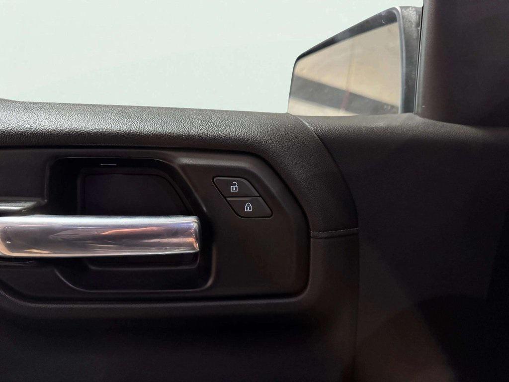 used 2020 Chevrolet Silverado 1500 car, priced at $31,227
