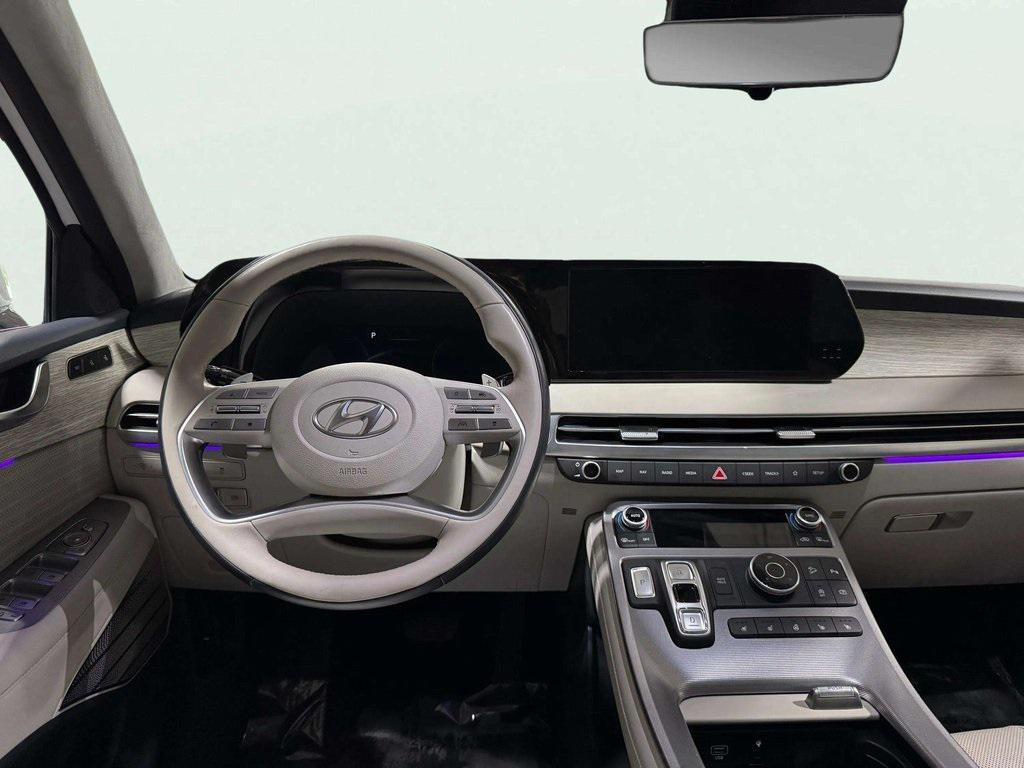 used 2024 Hyundai Palisade car, priced at $37,983