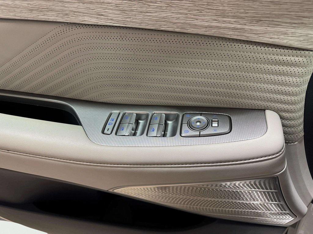 used 2024 Hyundai Palisade car, priced at $37,983