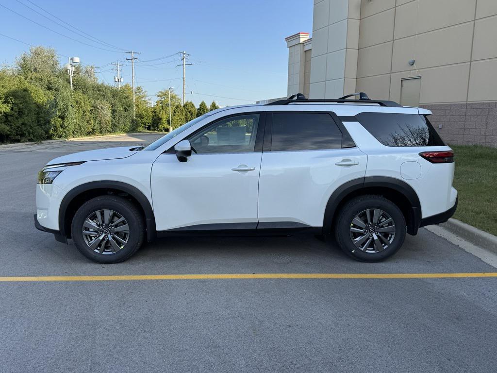 new 2025 Nissan Pathfinder car, priced at $35,876