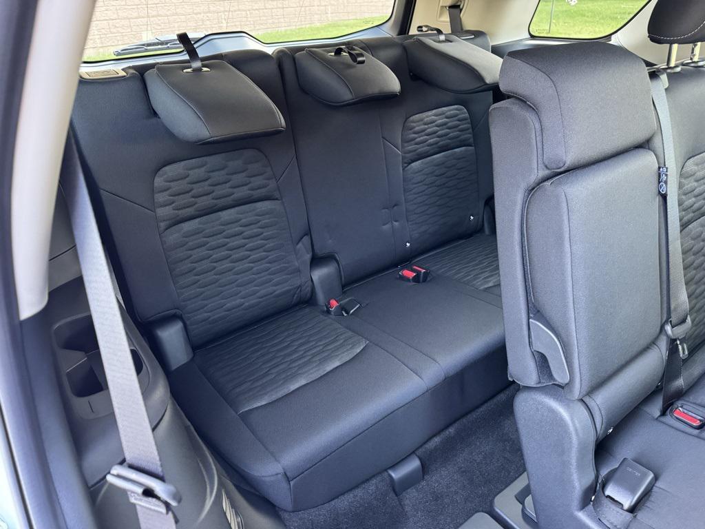 new 2025 Nissan Pathfinder car, priced at $35,876